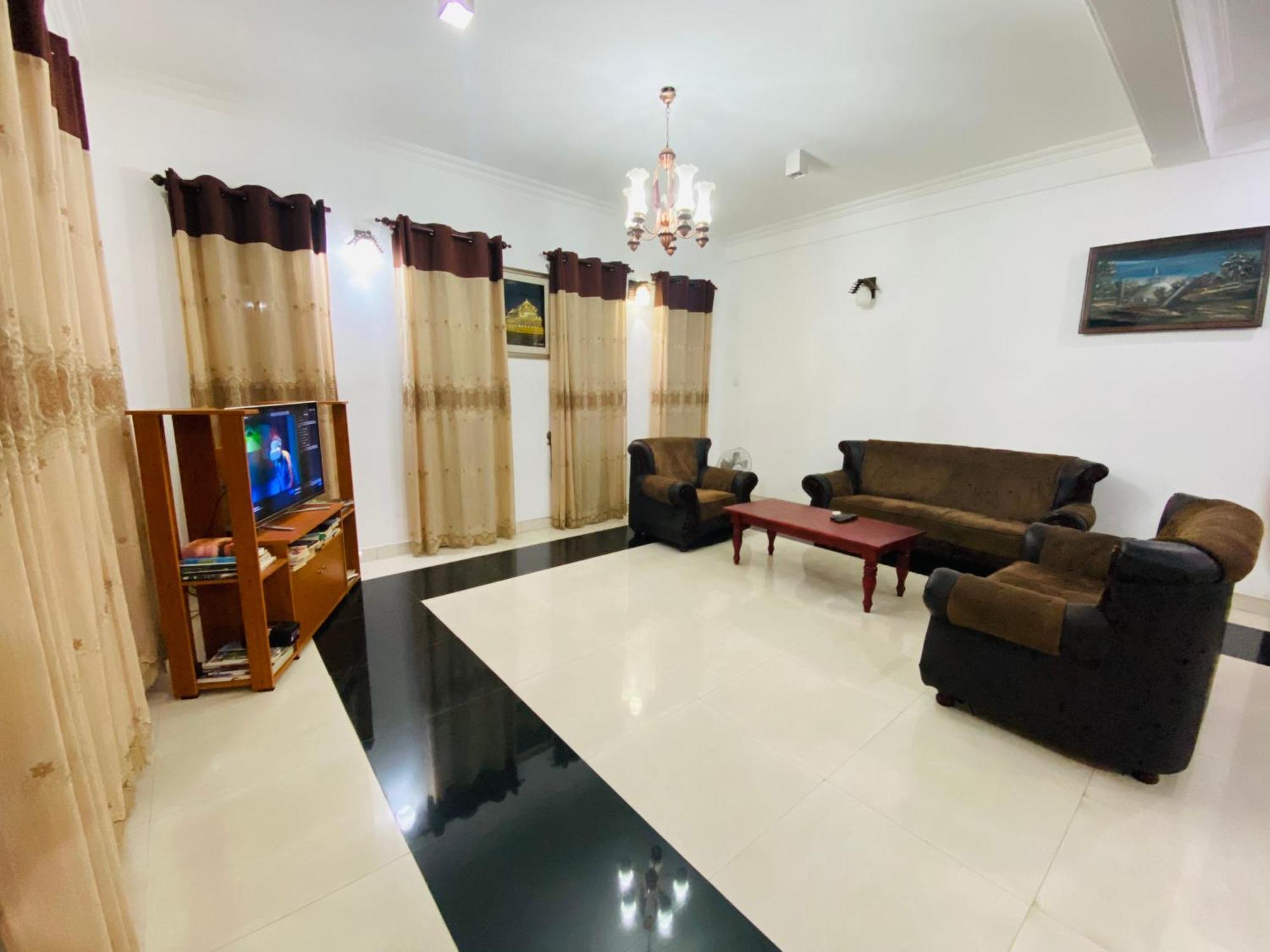Montana Rest Hotel Анурадхапура Екстериор снимка