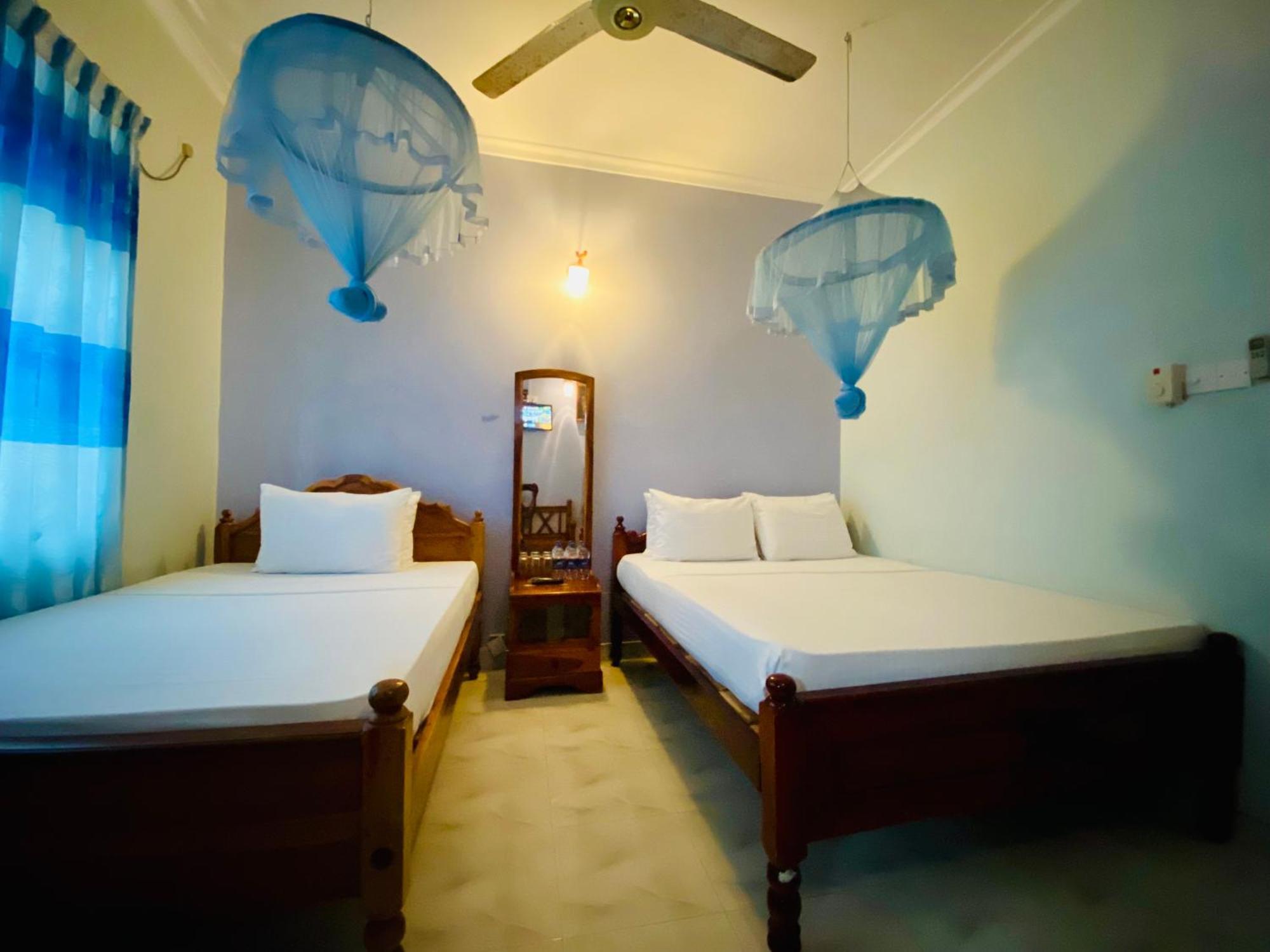 Montana Rest Hotel Анурадхапура Екстериор снимка