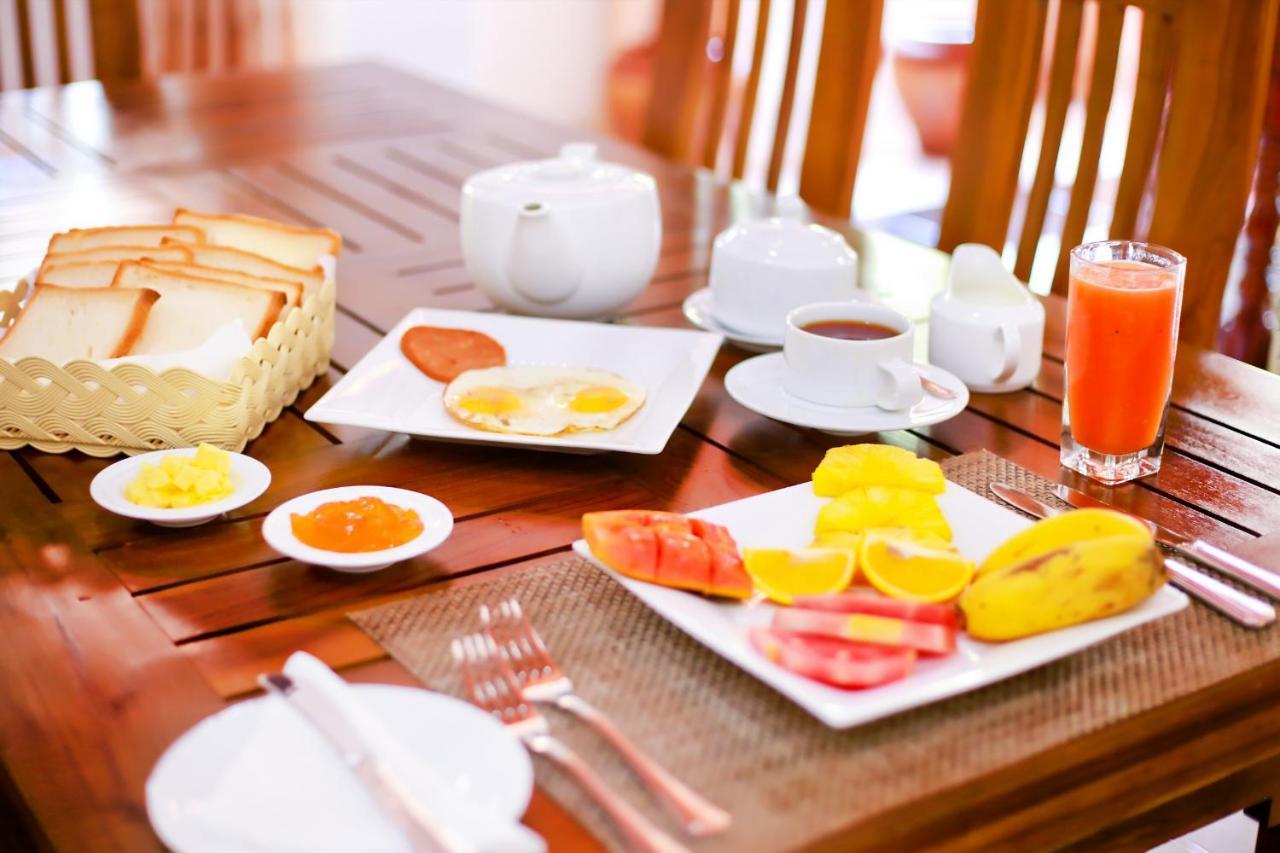 Montana Rest Hotel Анурадхапура Екстериор снимка