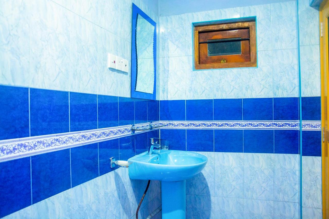 Montana Rest Hotel Анурадхапура Екстериор снимка
